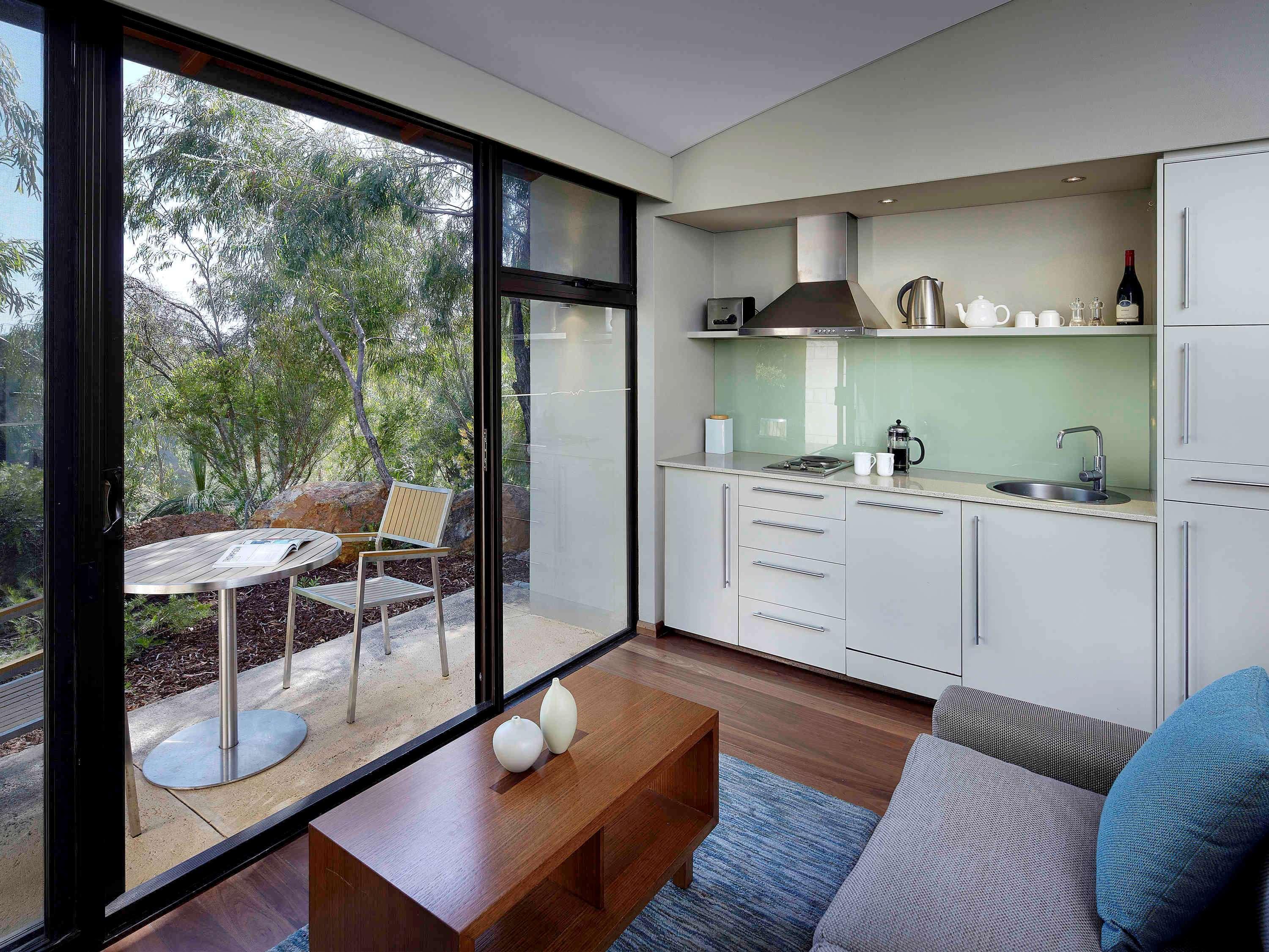 Pullman Bunker Bay Resort Margaret River Dunsborough Dış mekan fotoğraf A kitchen in a typical apartment at the Village