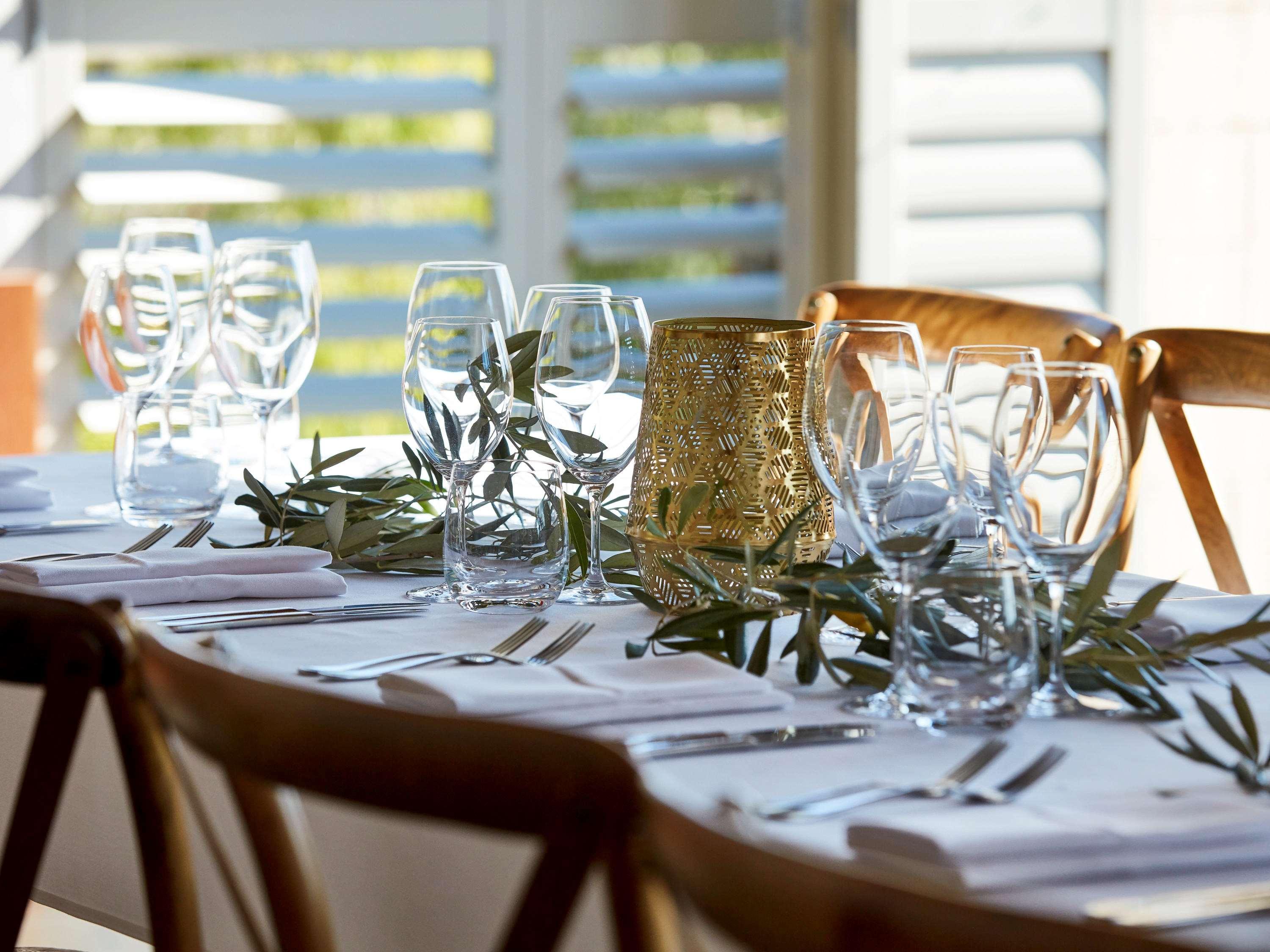 Pullman Bunker Bay Resort Margaret River Dunsborough Dış mekan fotoğraf A table set for a meal
