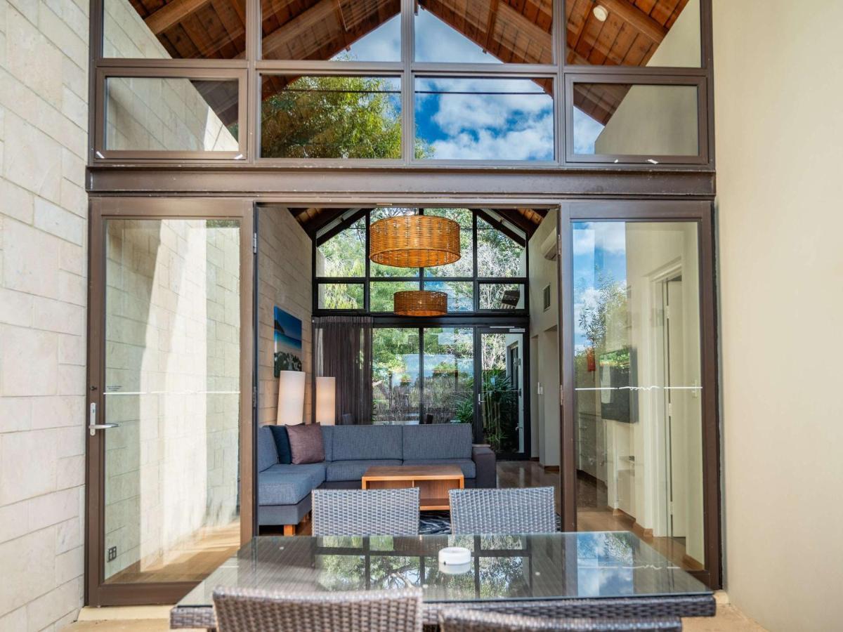 Pullman Bunker Bay Resort Margaret River Dunsborough Dış mekan fotoğraf The interior of a home in the community