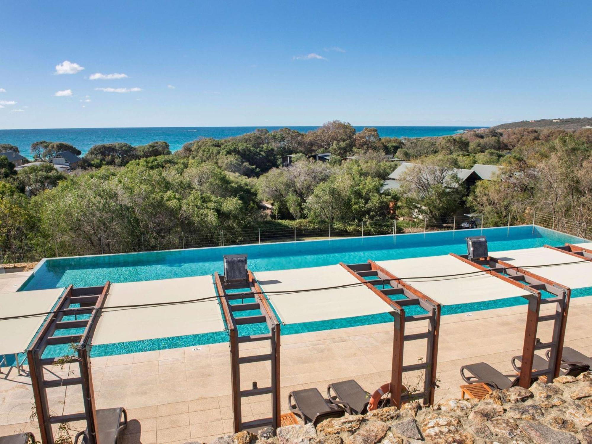 Pullman Bunker Bay Resort Margaret River Dunsborough Dış mekan fotoğraf The pool at the Cape