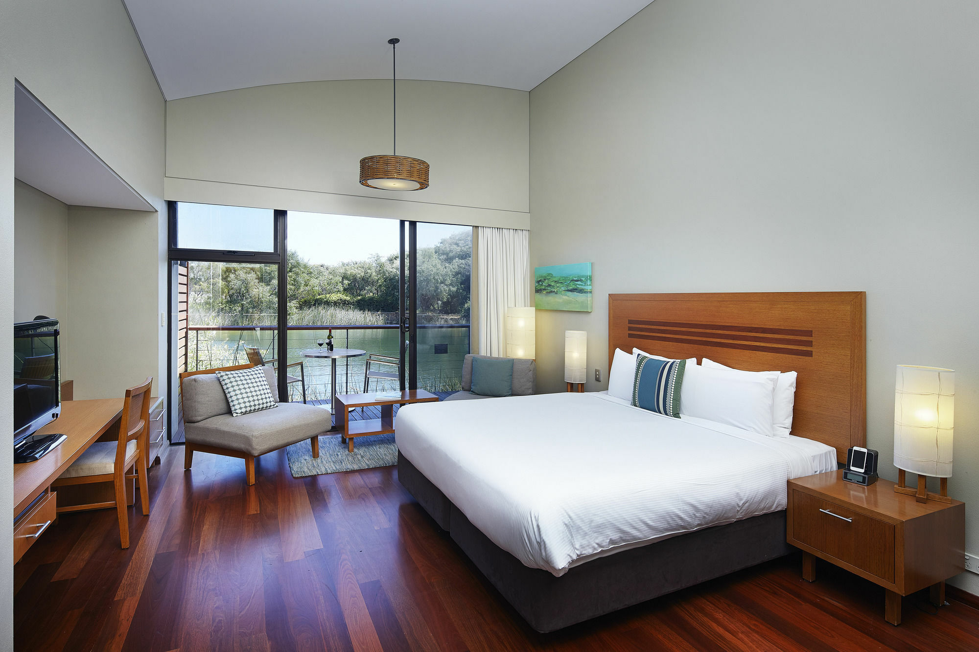 Pullman Bunker Bay Resort Margaret River Dunsborough Dış mekan fotoğraf A room at the hotel